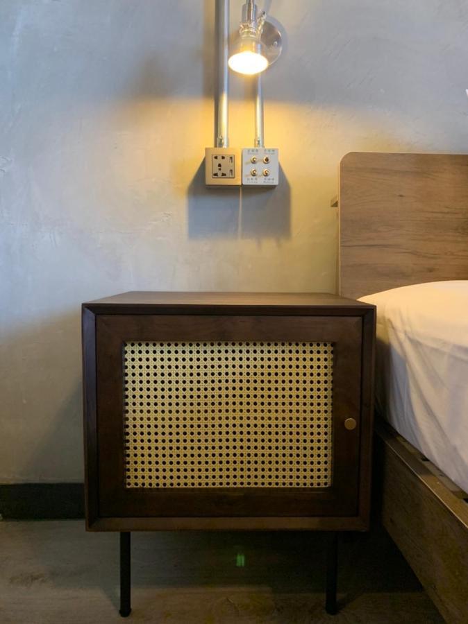 Hotel The Retro Tai-Pan Tainan Exterior foto